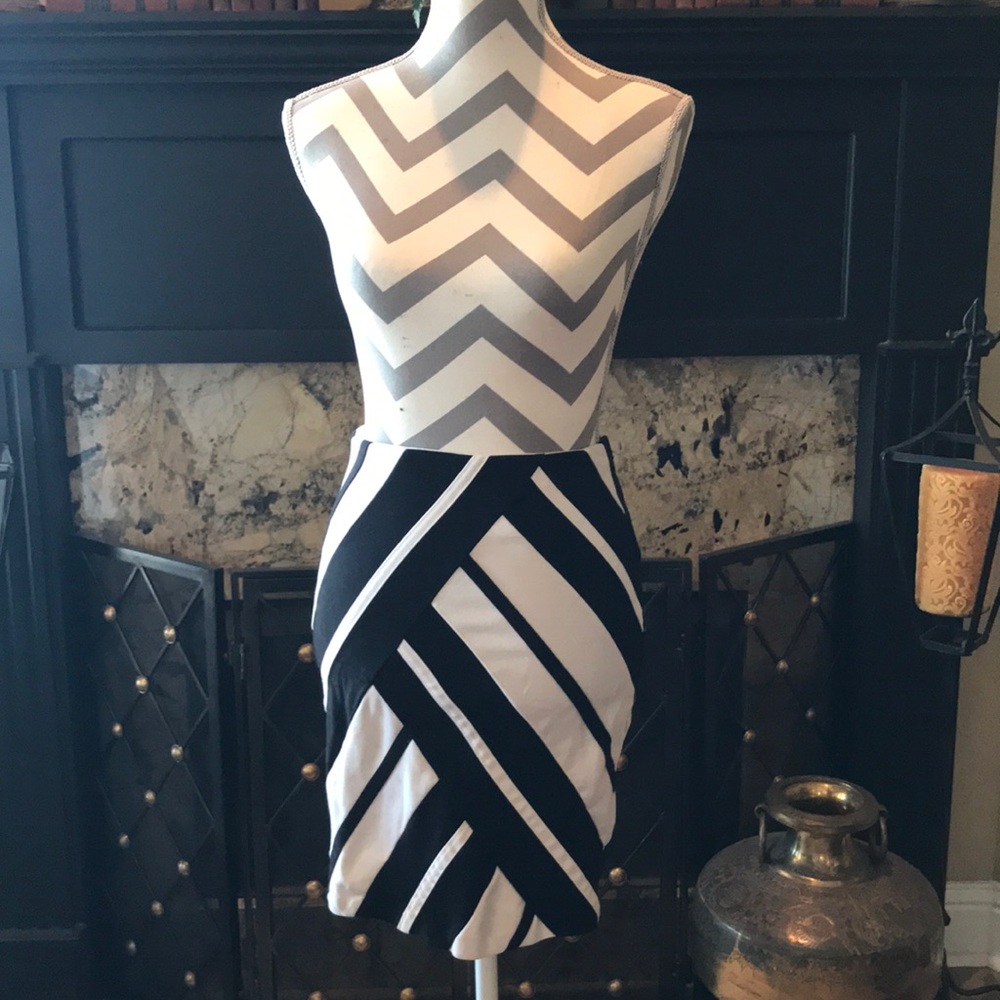 White House Black Market Knit Pencil Skirt